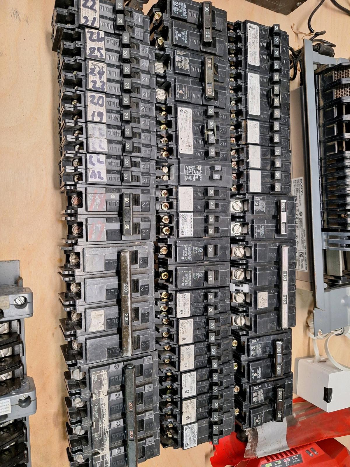 Siemens Breaker lot