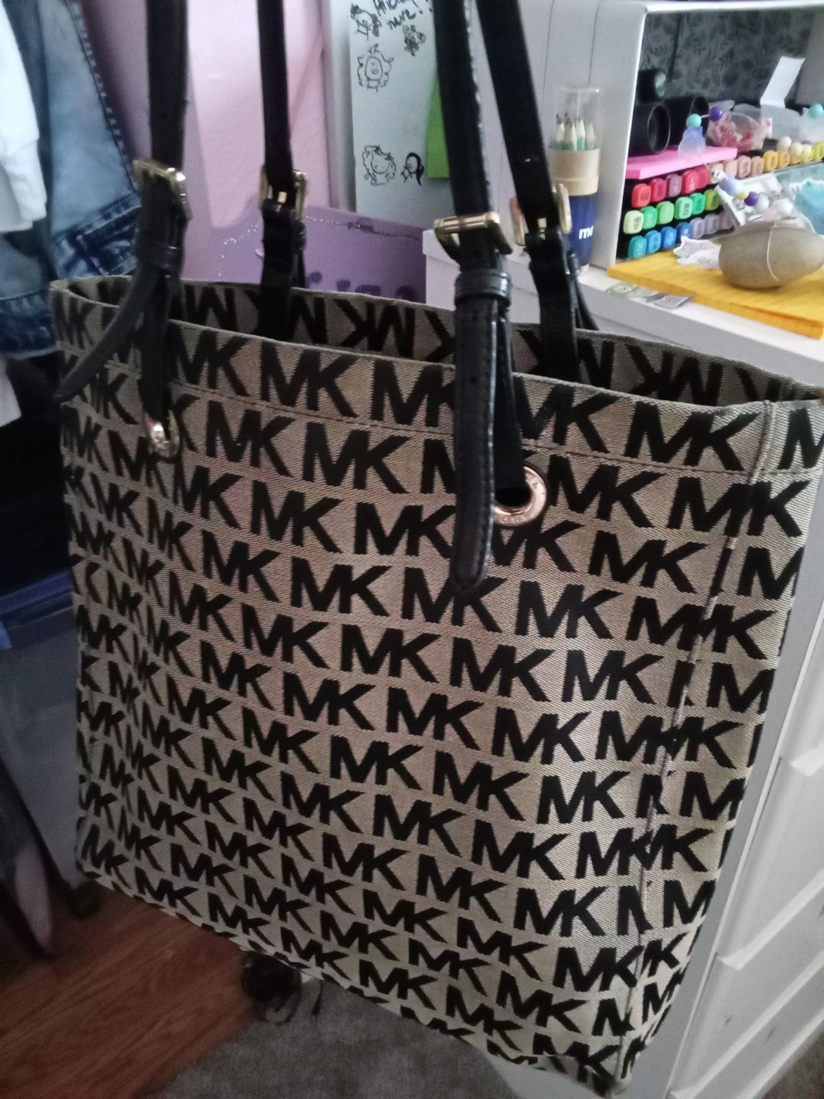 authentic Michael kors womens bag