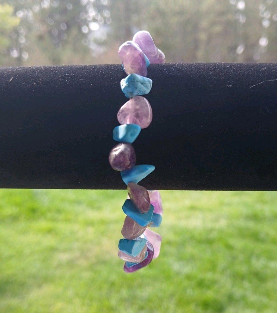 Blue Howlite Amythest Chipped Bracelet