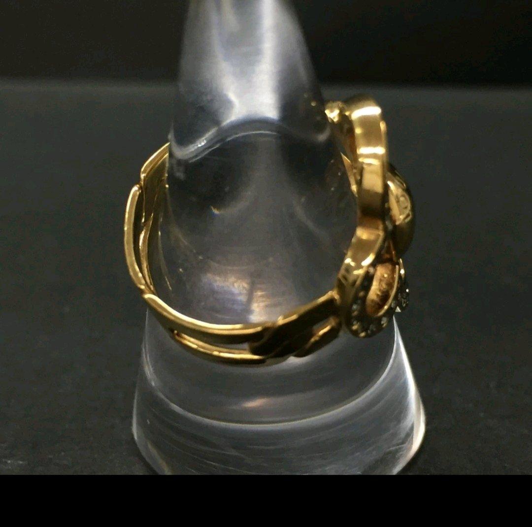 Louis Vuitton Ring Authentication