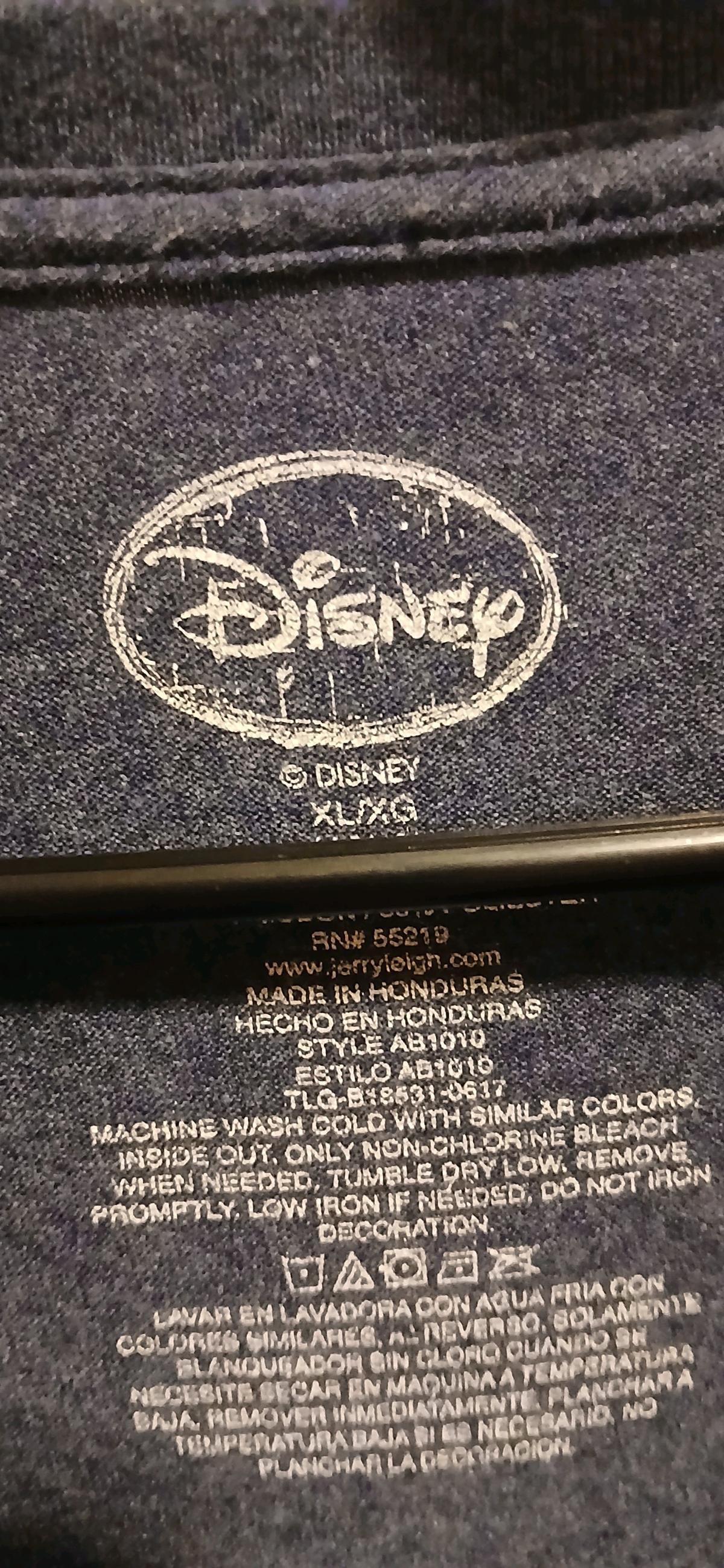 Disney mickey and friends shirt  size xl