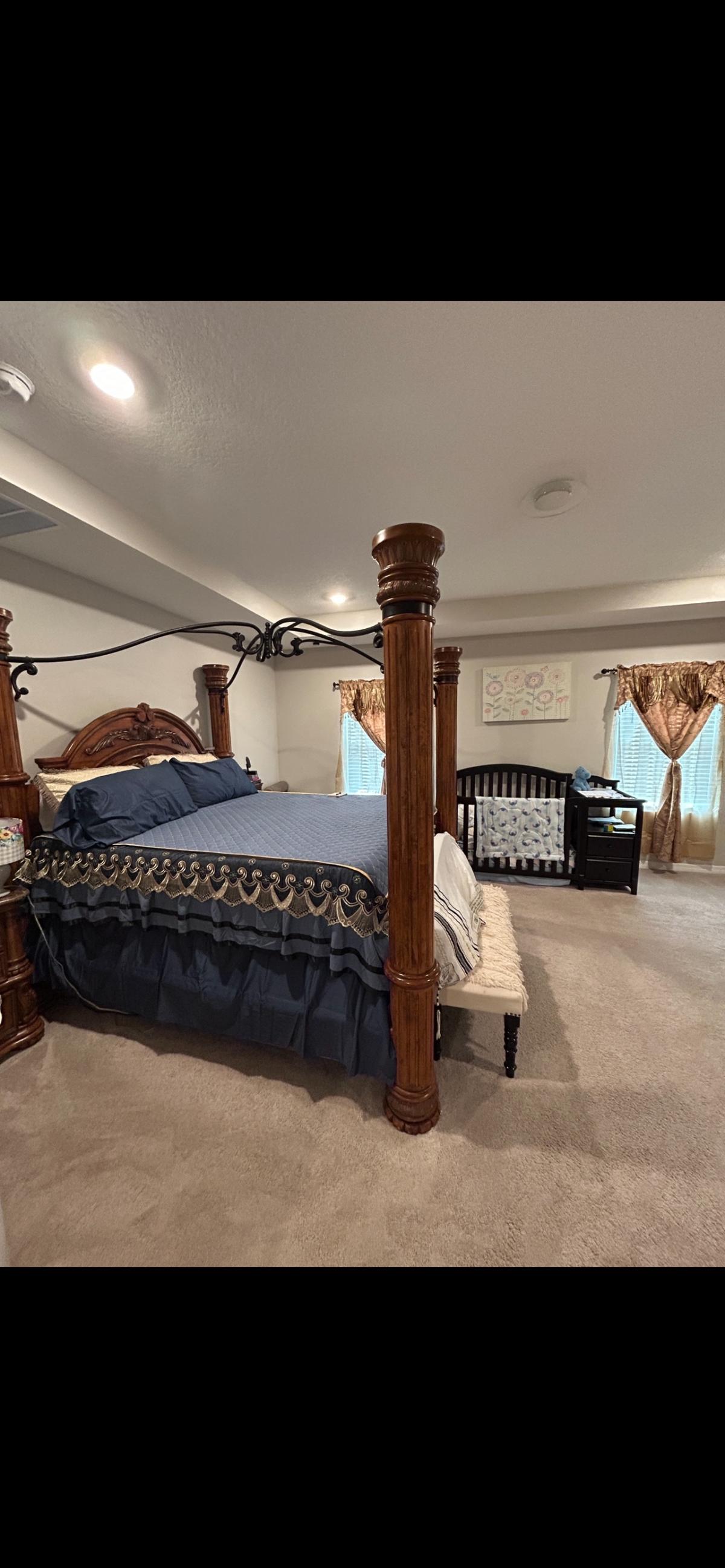 king four poster bed with mattress