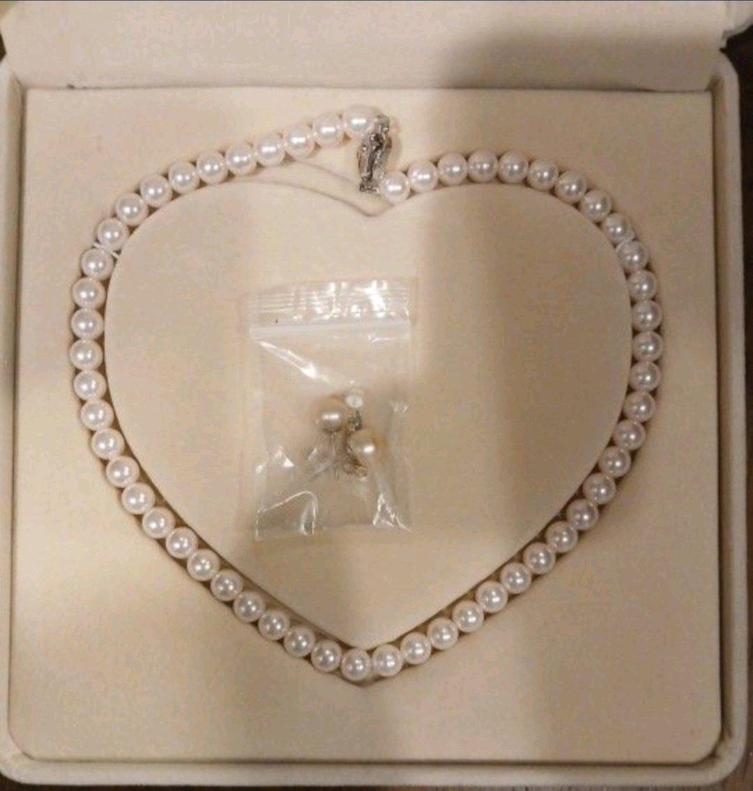 ausger pearl necklace in pink