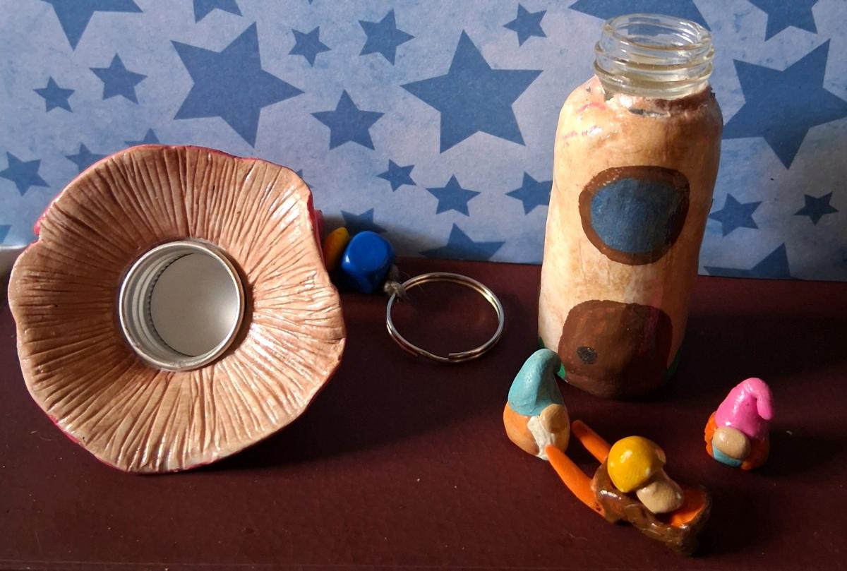 mushroom gnome set keychain