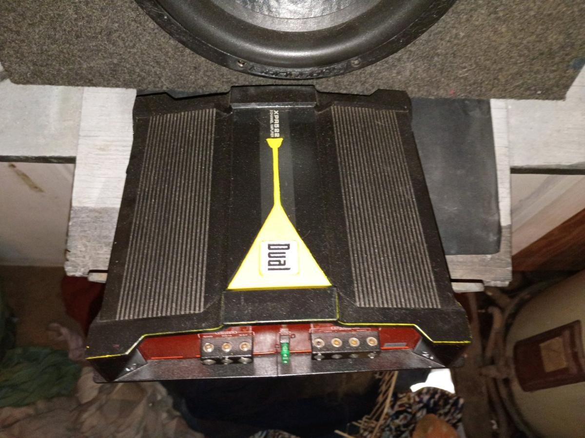 crossfire subwoofer dual amp Sony deck and cords