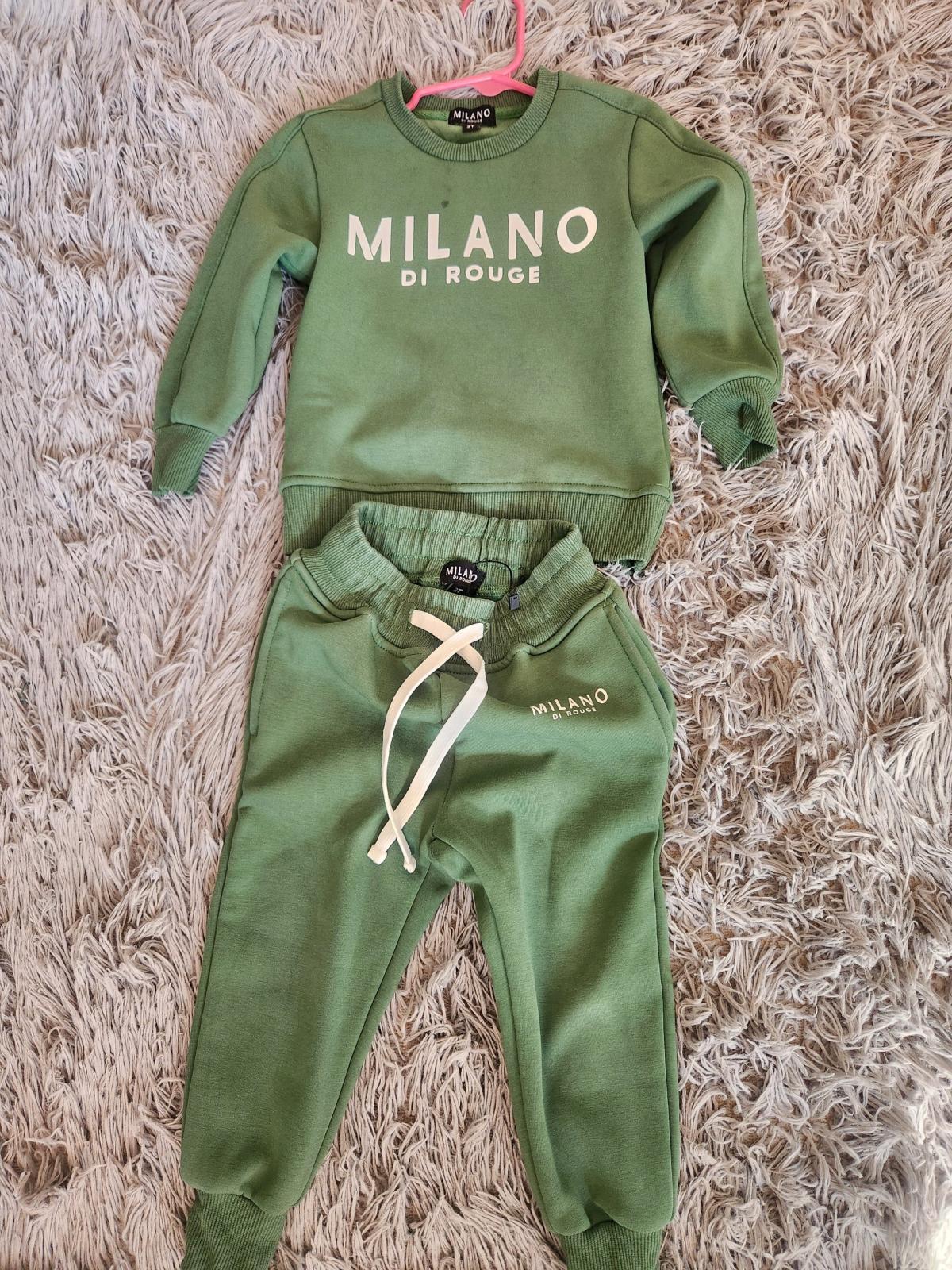 Green Milano di Rouge sweatshirt and jogger set loungewear