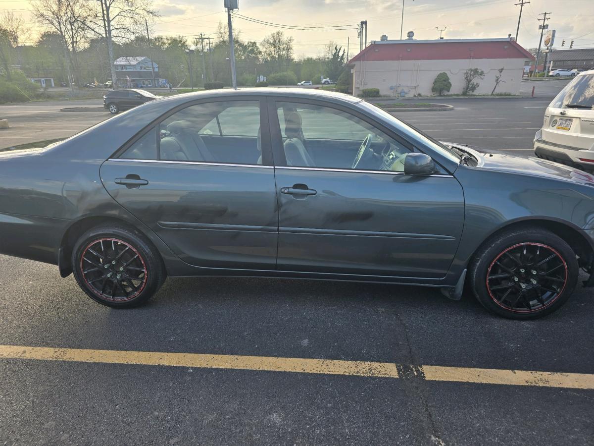 Toyota Camry LE, 178000 miles, used