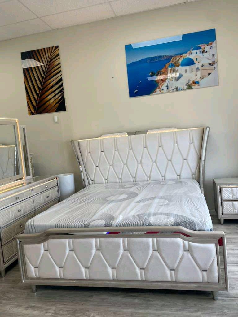 Bedroom sets