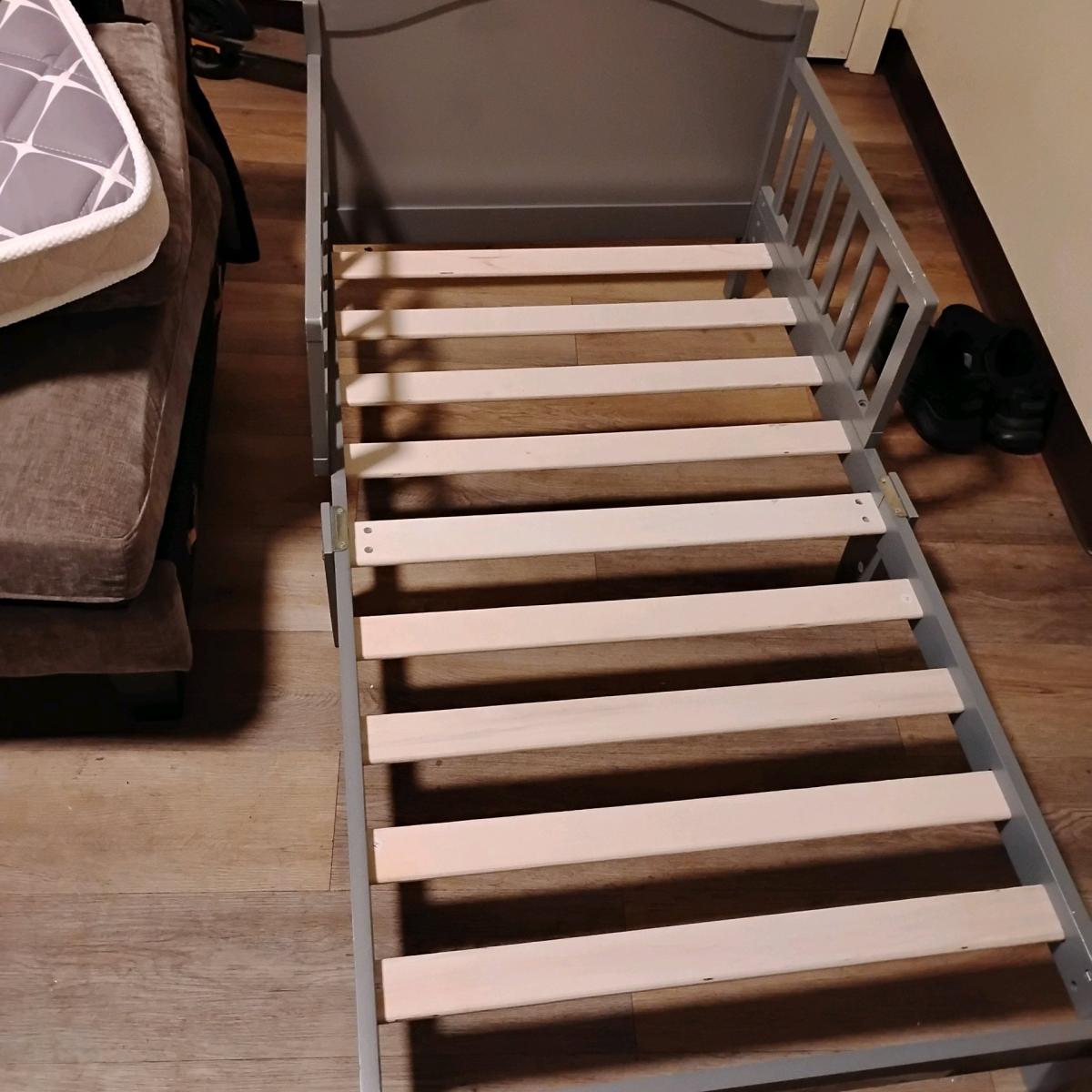 toddler bed