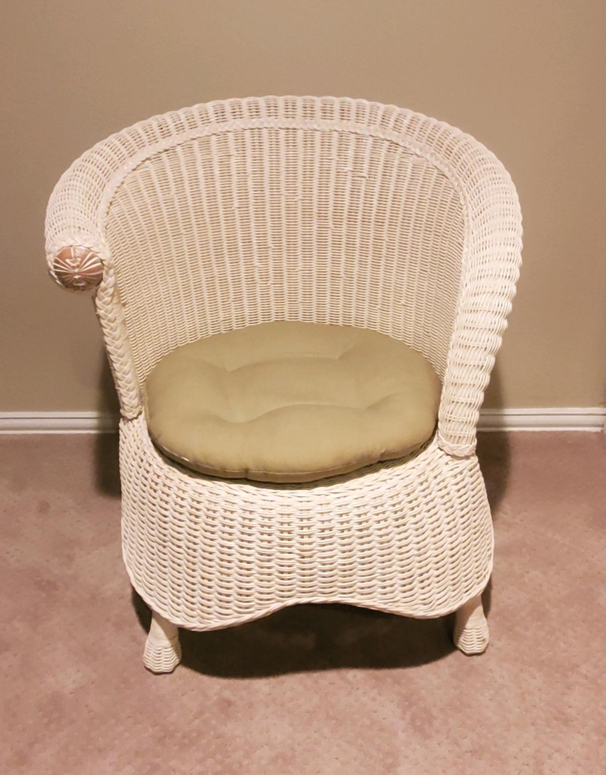 Pier One  Jamaica Collection  Asymmetrical Arm Chair  Rattan