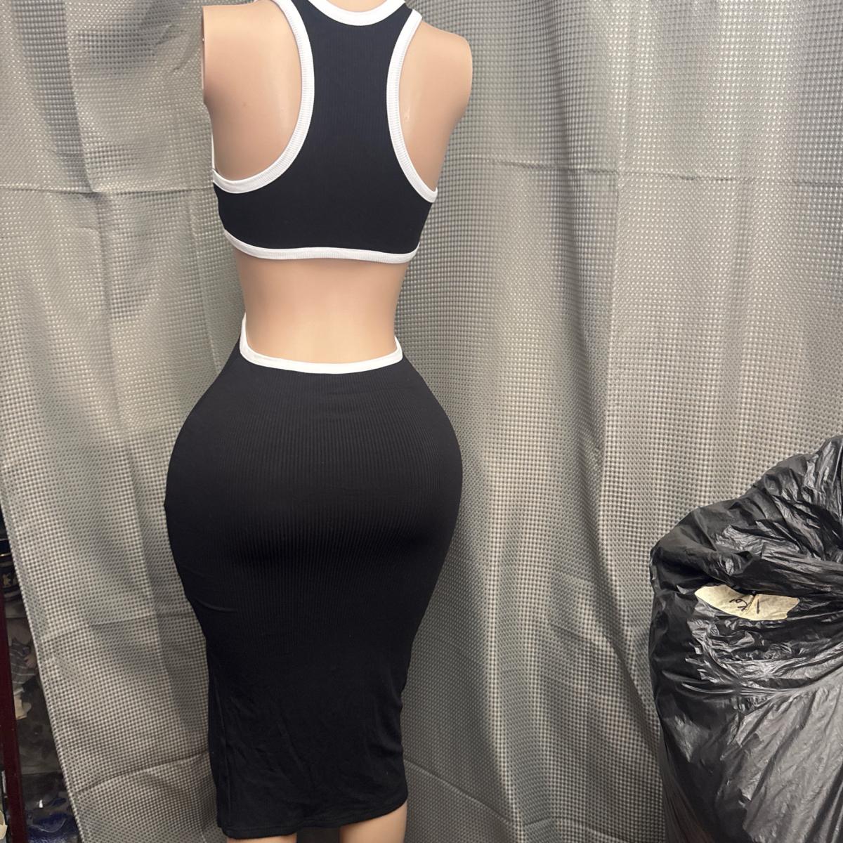 New size  beautiful stretchy dress