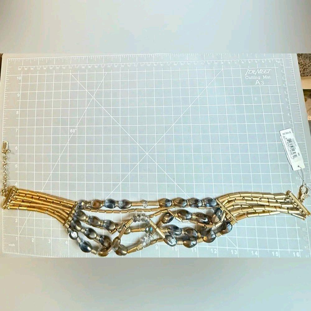 Kenneth Cole Collar necklace