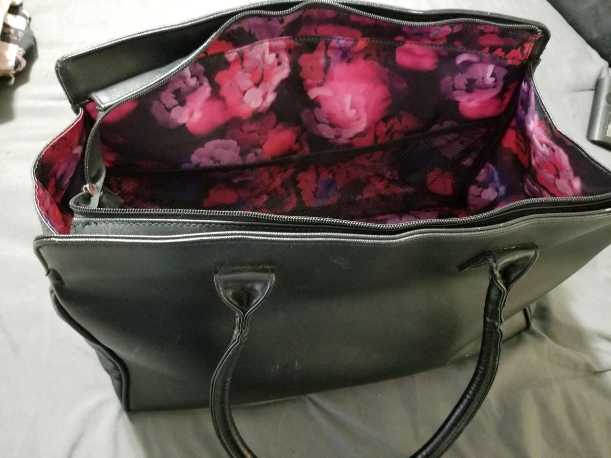 Mary Kay  Bag