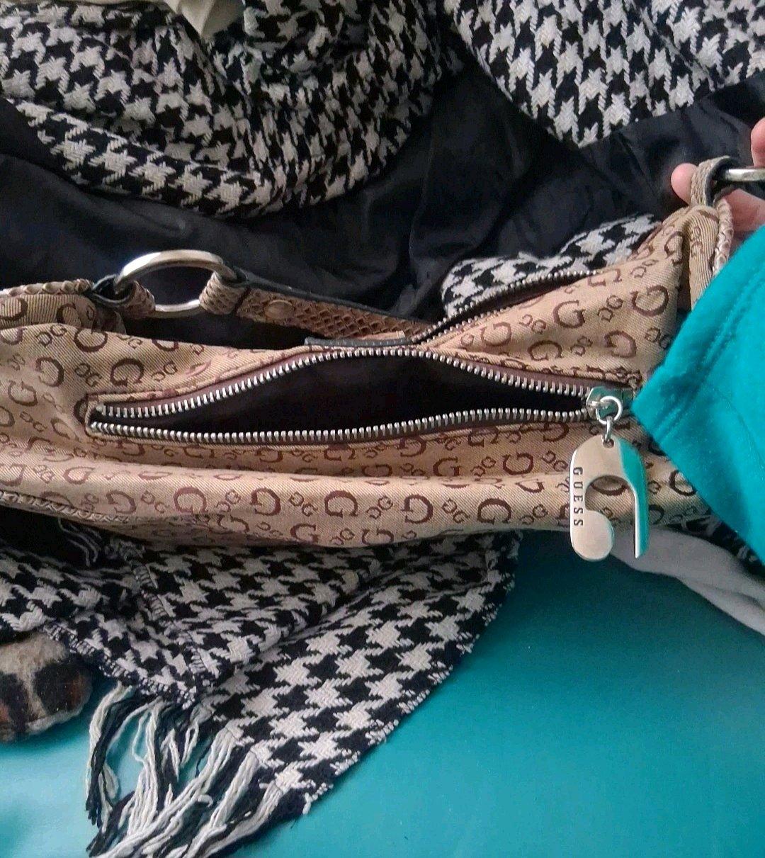 Vintage 2000 Guess Handbag shoulderbag