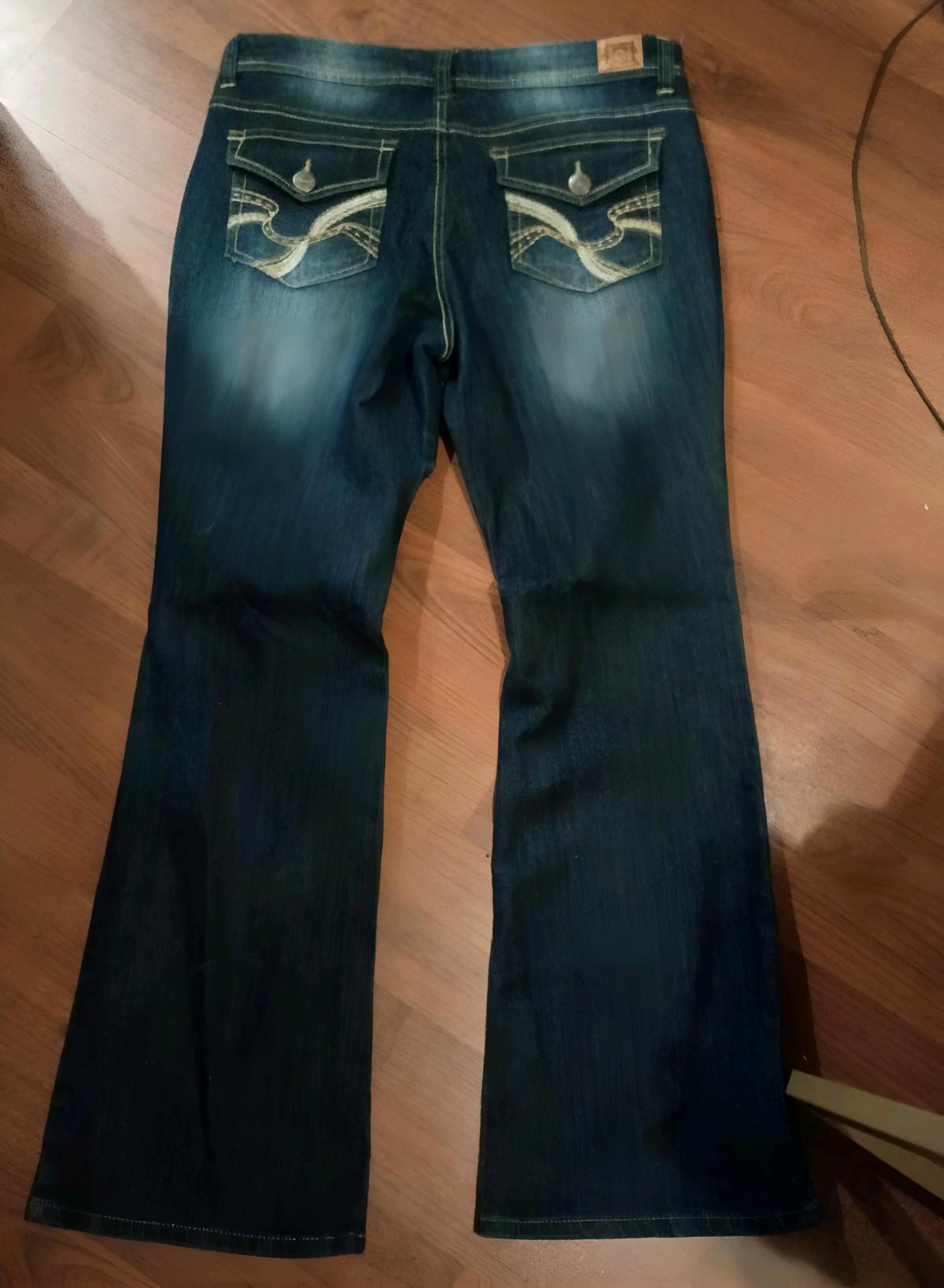 Never worn LEI Jeans