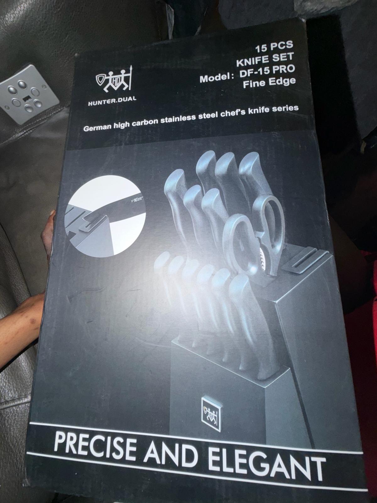 New 15 piece knife set