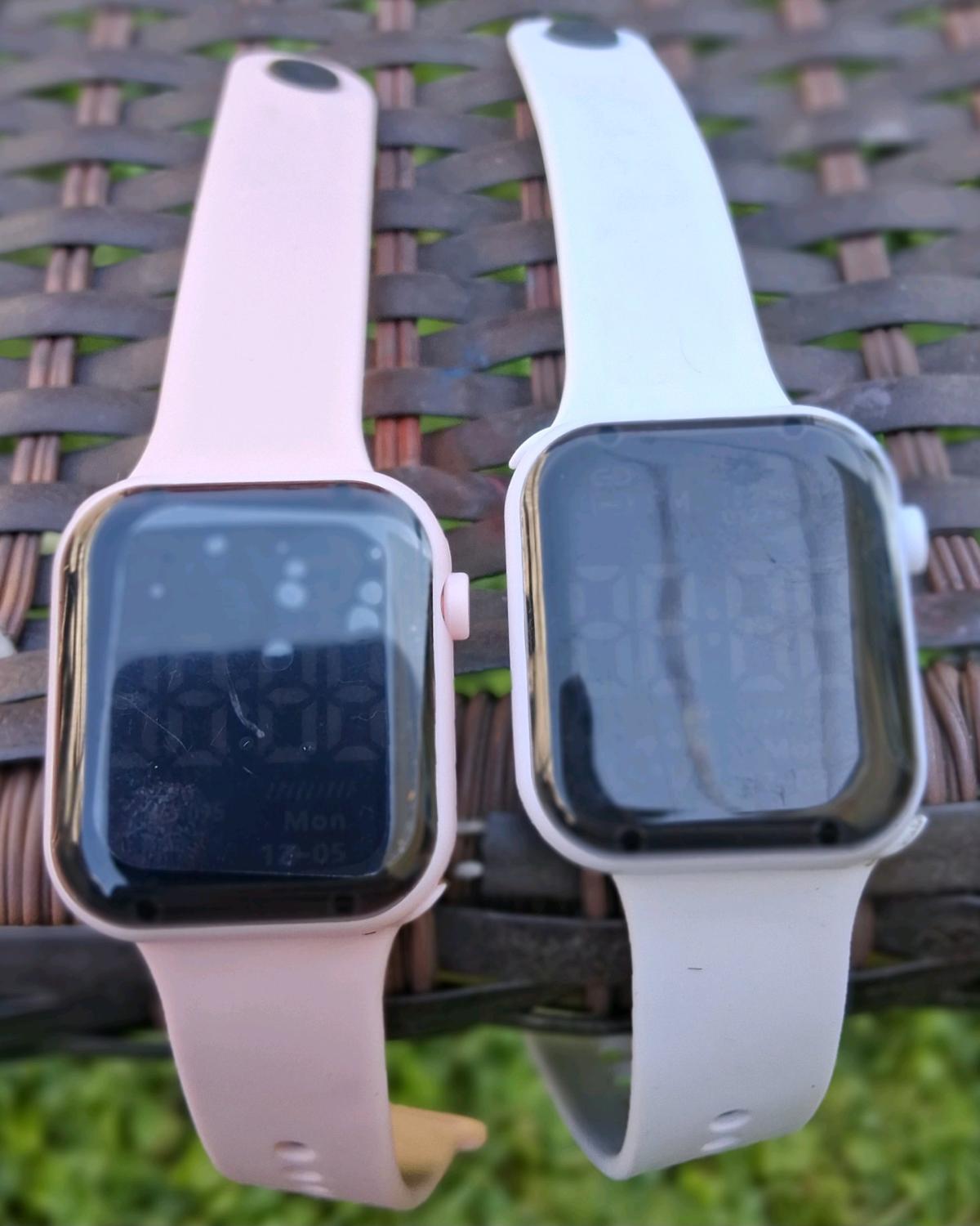 Set of two Ladies Fashionable Watches