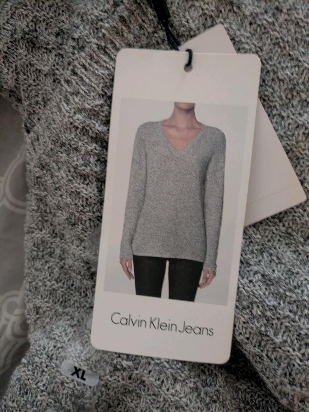 Calvin Klein long sleeve sweater