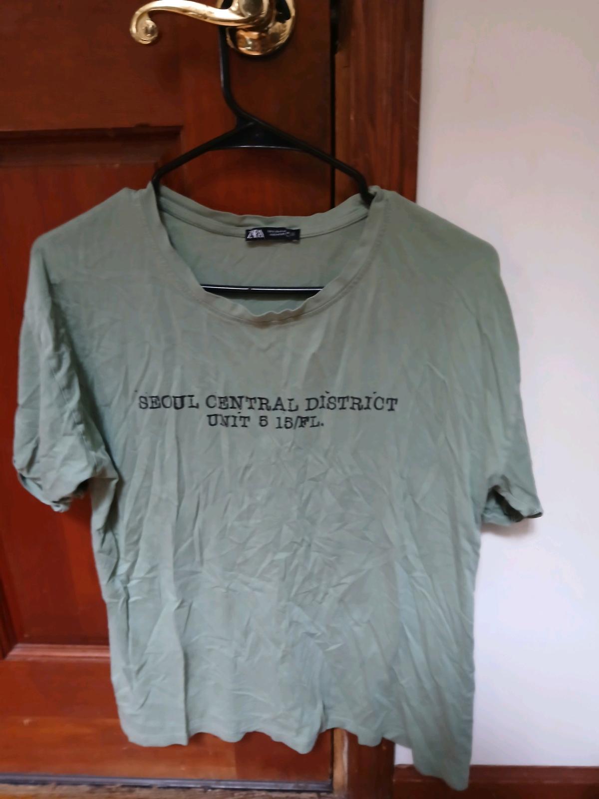 womens Zara tee shirt