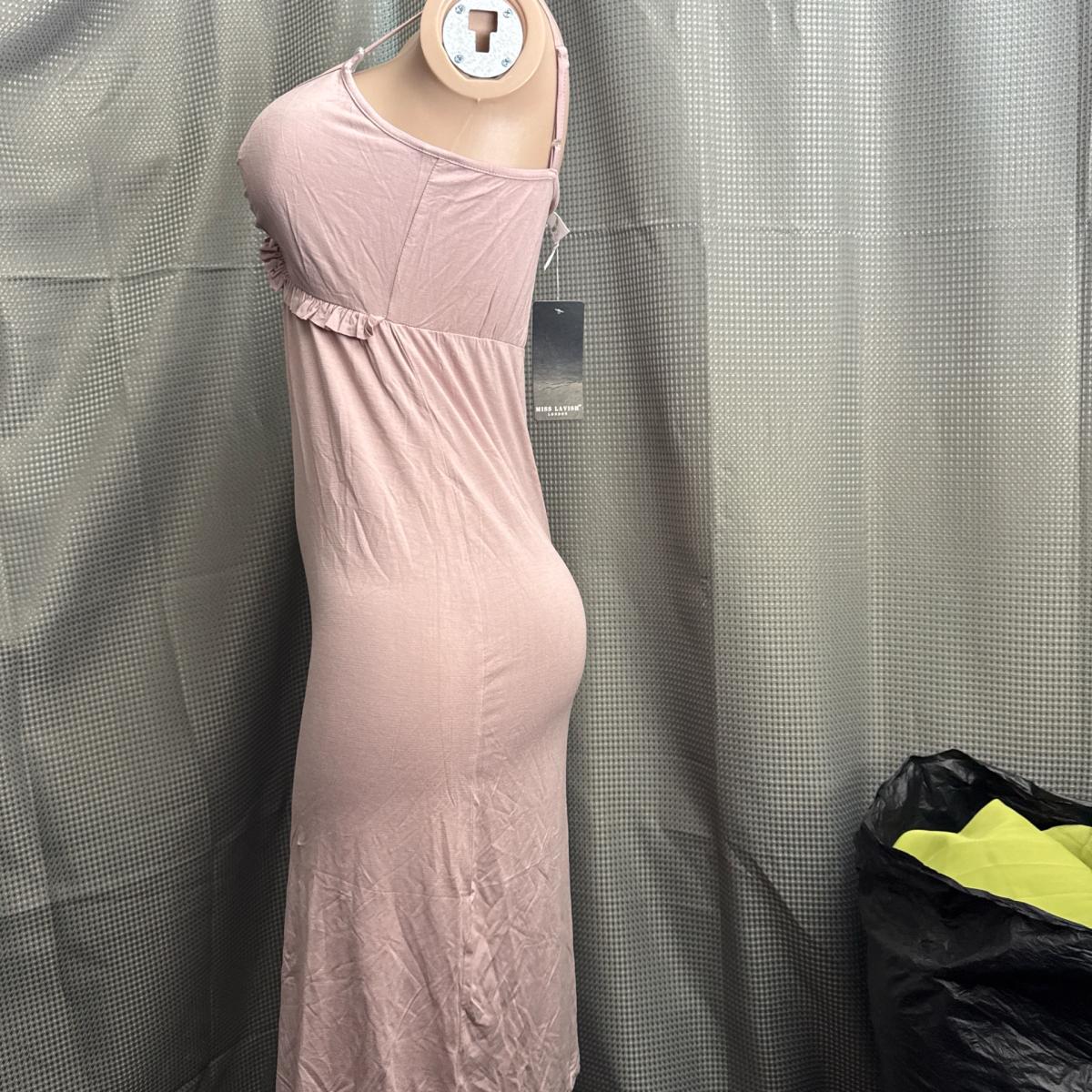 New size medium pink dress beautiful
