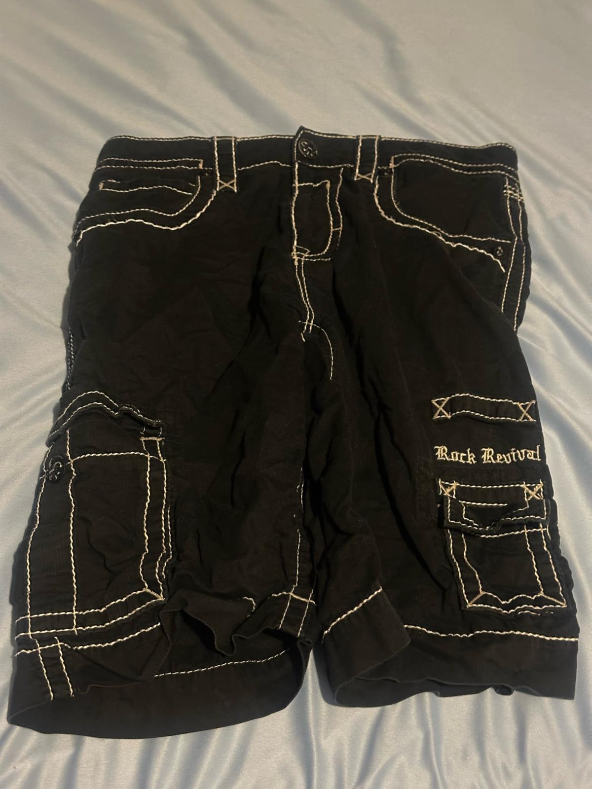 Rock revival black cargo shorts 30 like new e