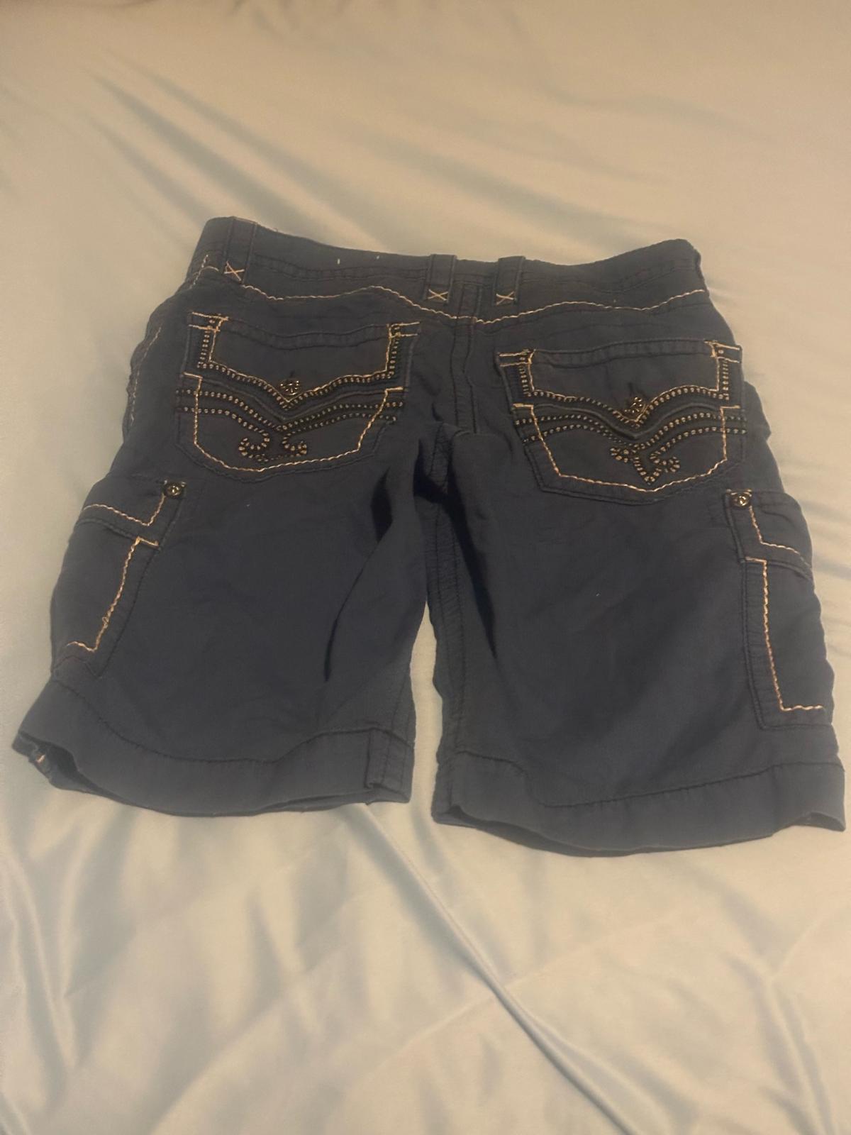 rock revival men blue cargo shorts size 32