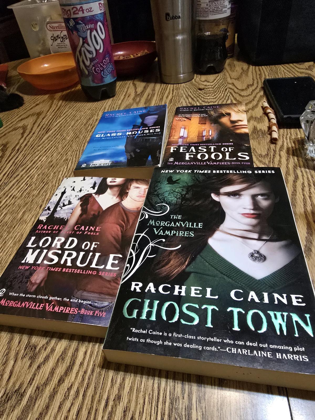 The rachel caine the morganville vampire book series