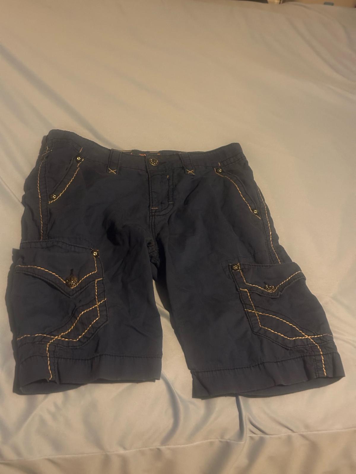 rock revival men blue cargo shorts size 32