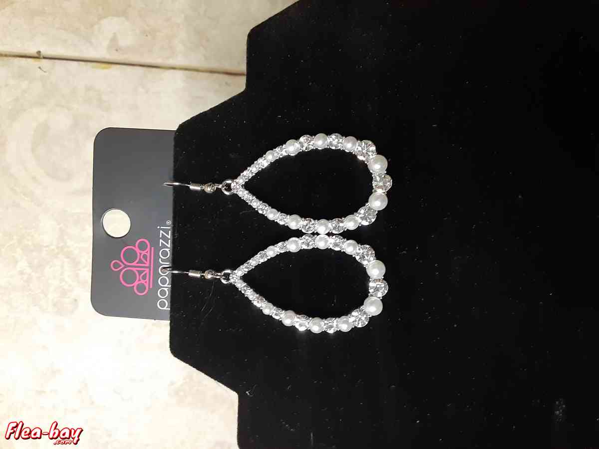 jewelry - Mabelvale, Arkansas - FleaMarketBay