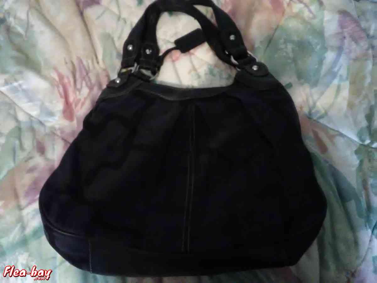 nine west purse