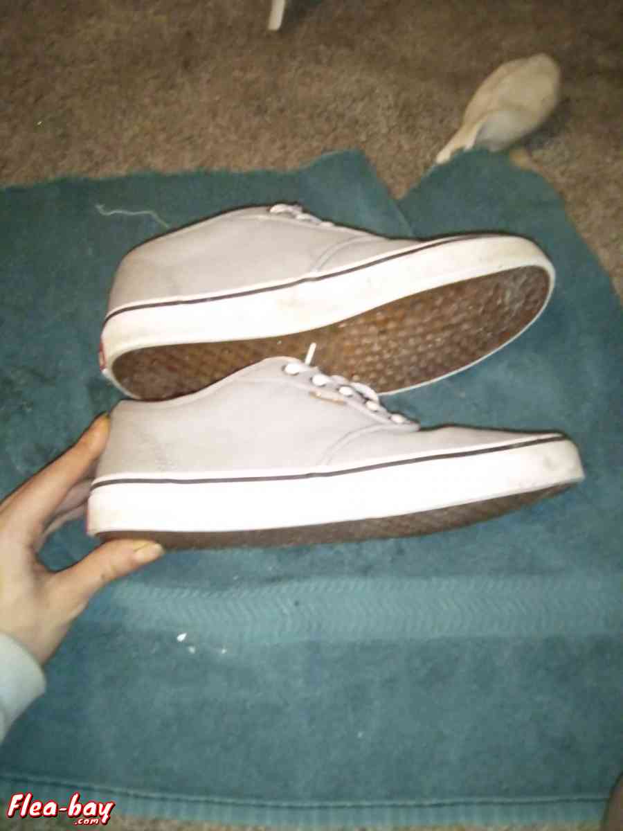 grey man vans - Omaha, Nebraska - FleaMarketBay