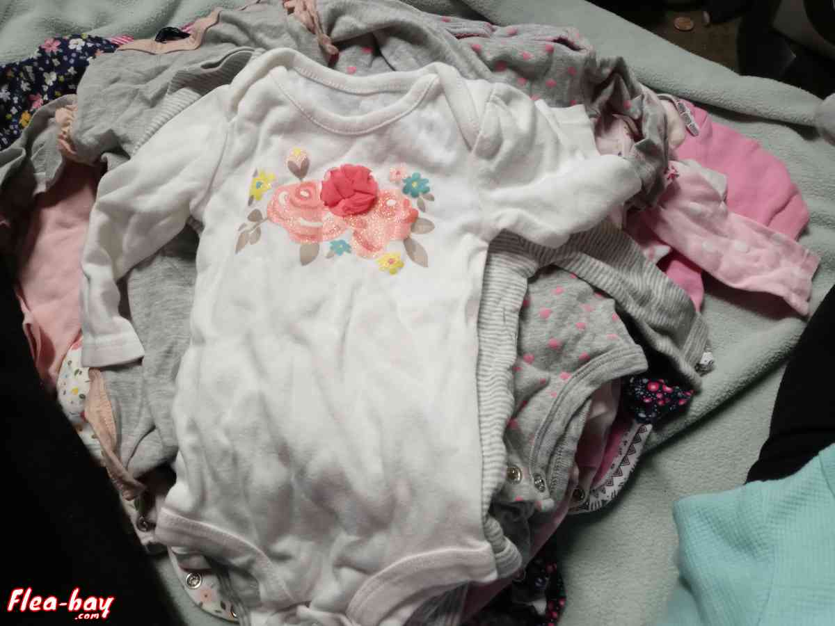 baby girl clothes - Banning, California - FleaMarketBay