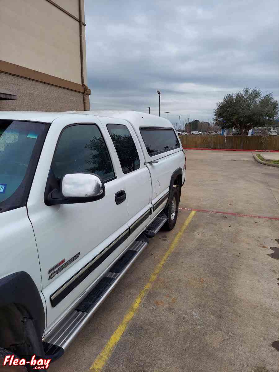 Leer camper shell - Livingston, Texas - FleaMarketBay