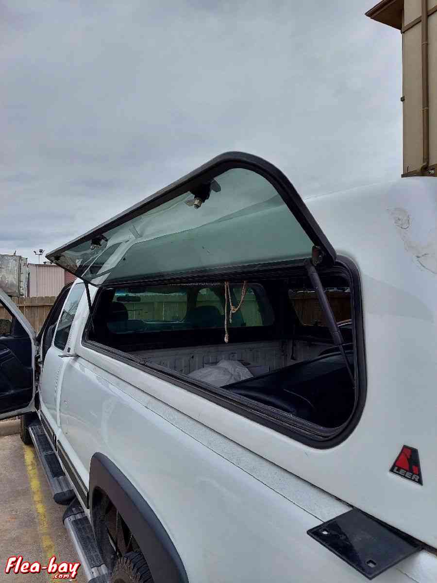 Leer camper shell - Livingston, Texas - FleaMarketBay