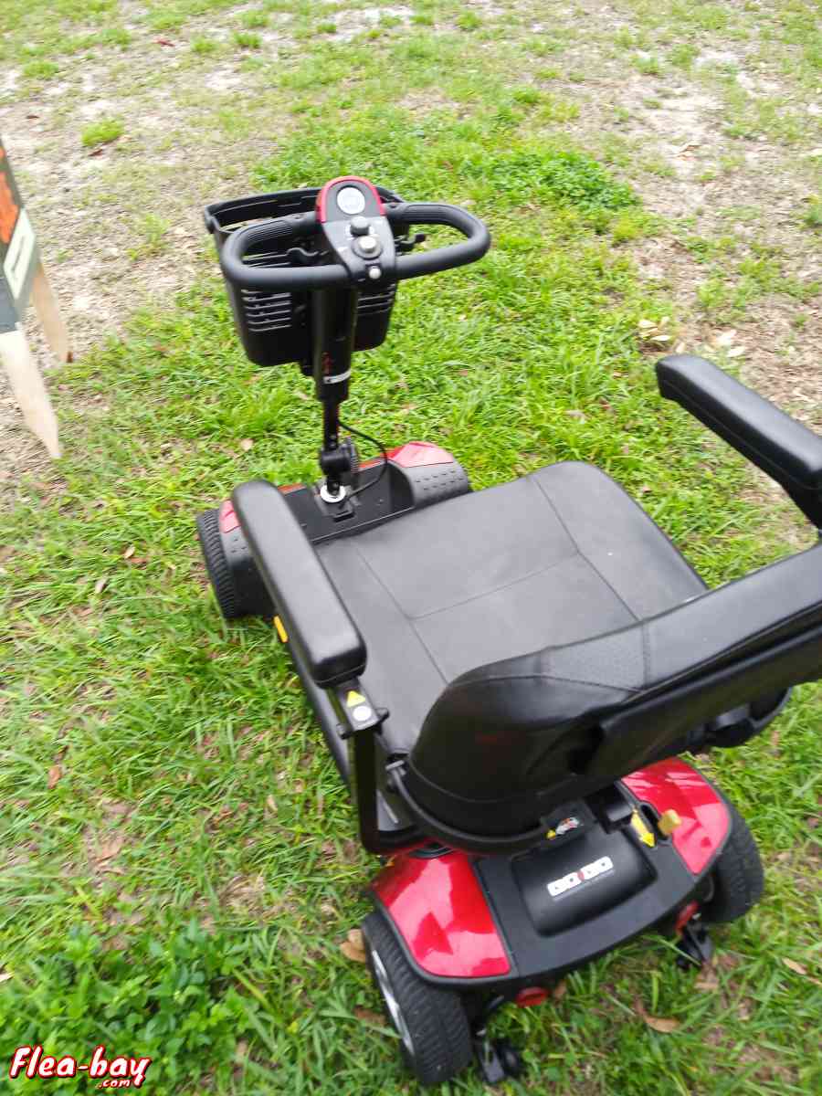 electric wheelchair - Dunedin, Florida - FleaMarketBay