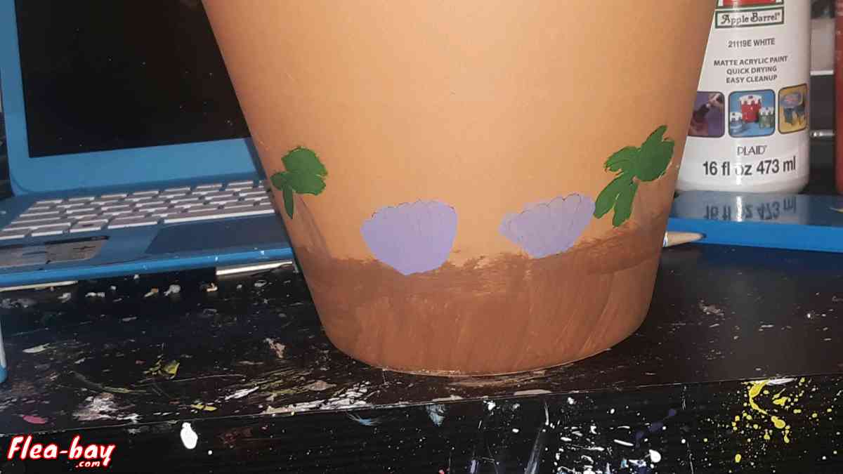 beach themed flower pot - Jonesborough, Tennessee - FleaMarketBay