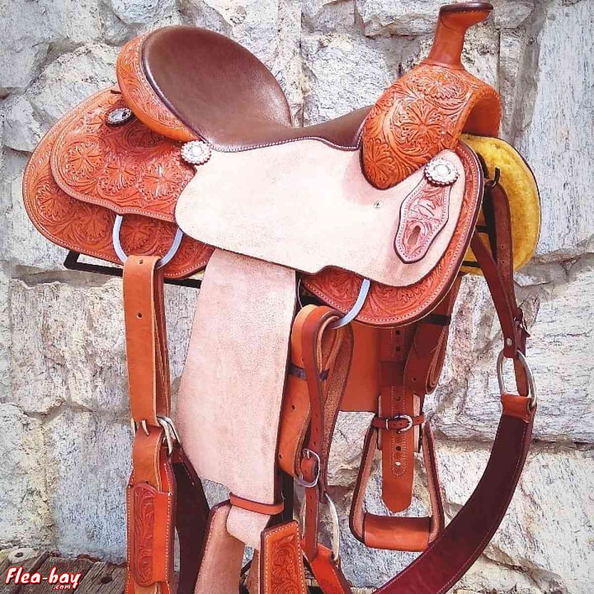Horse saddles - Zenia, California - FleaMarketBay