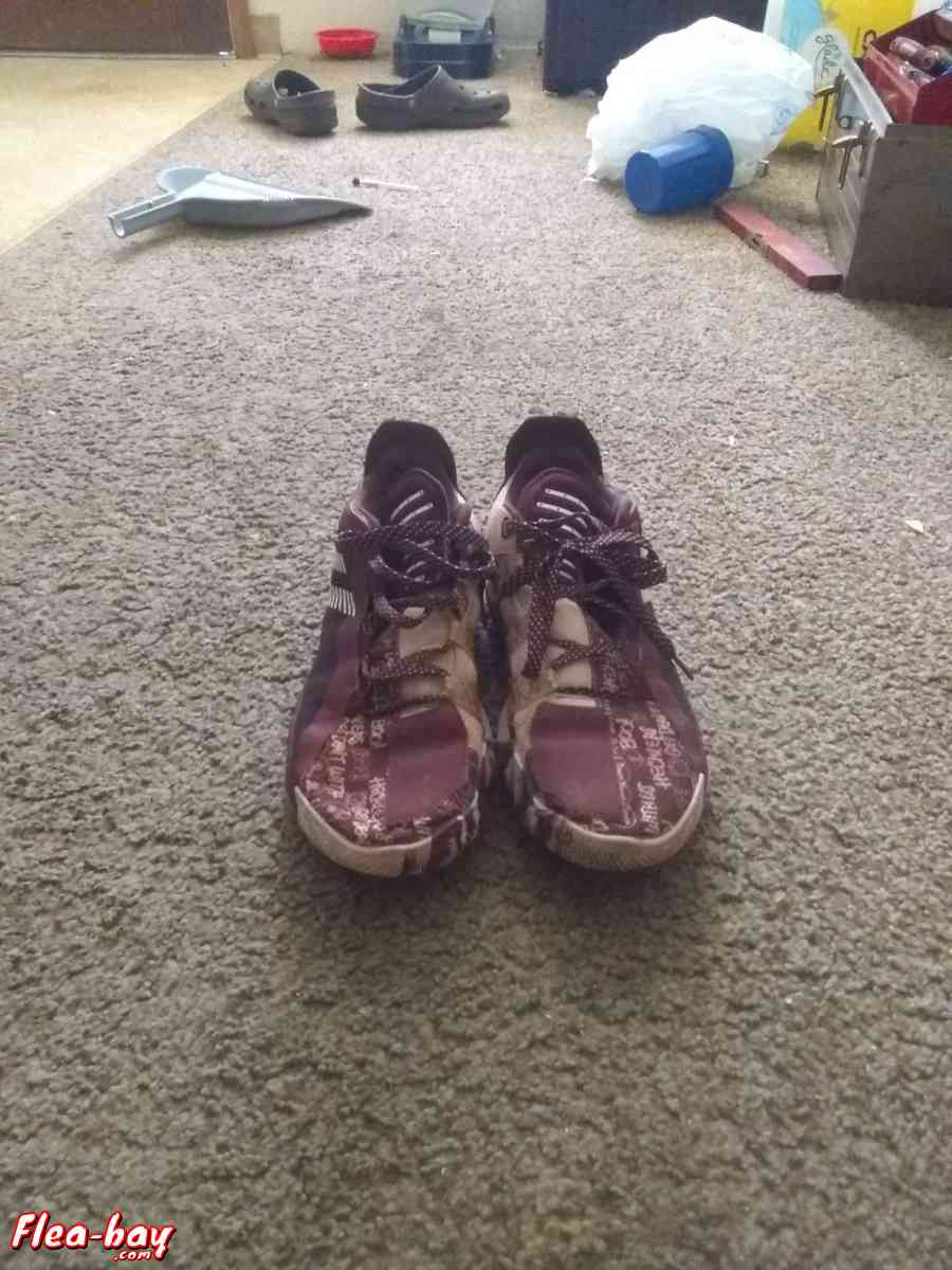 adidas shoes size 8 1/2 - Midland, Michigan - FleaMarketBay