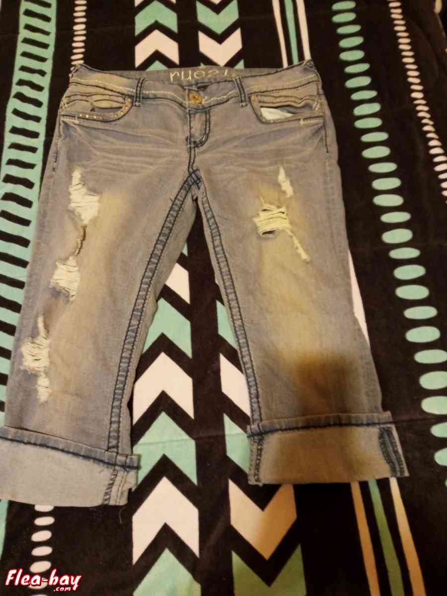 Rue 21 Capri Jean's