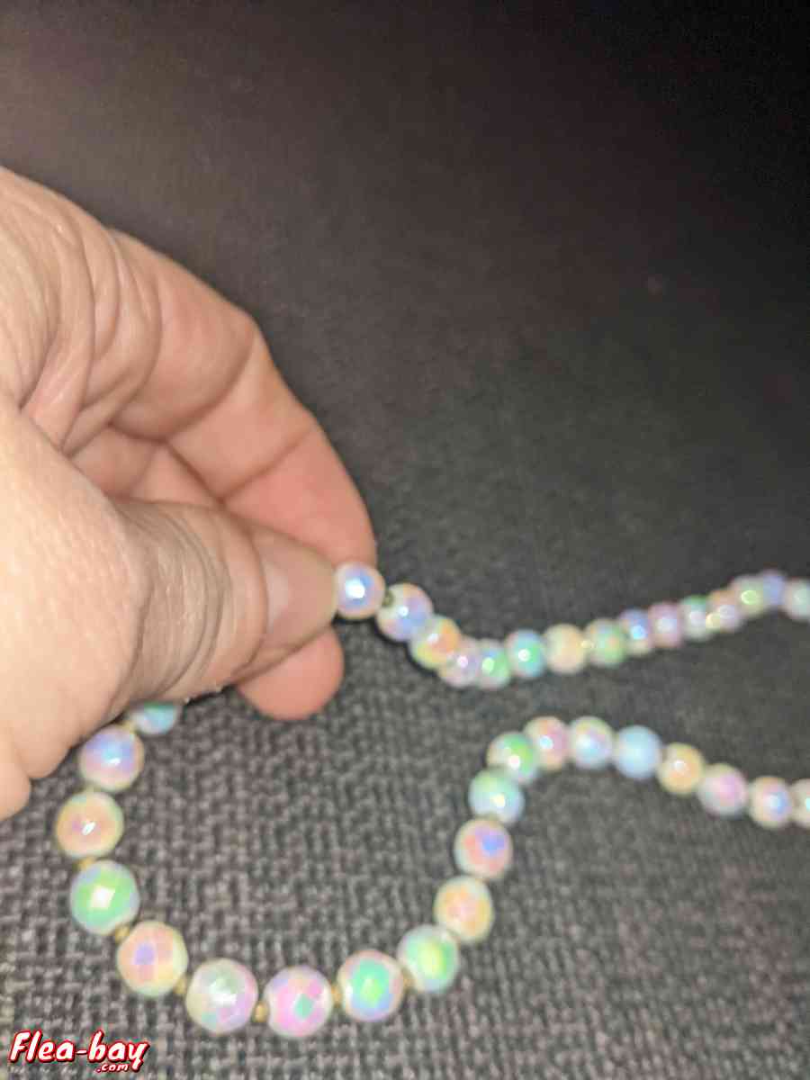 vintage necklace with brass clasp - Newington, Connecticut - FleaMarketBay