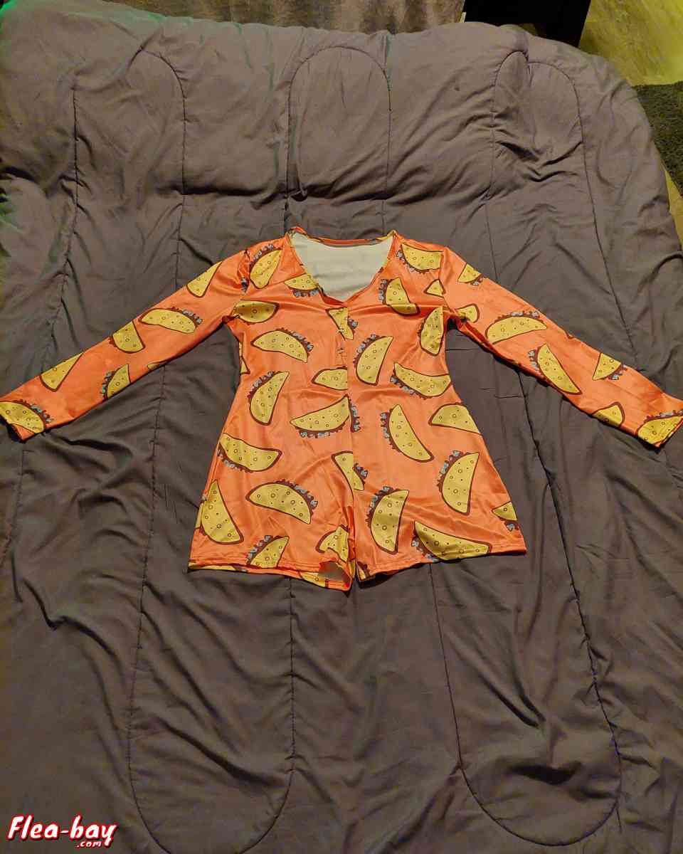 Sleep Wear jumpersuit - Athens, Georgia - FleaMarketBay