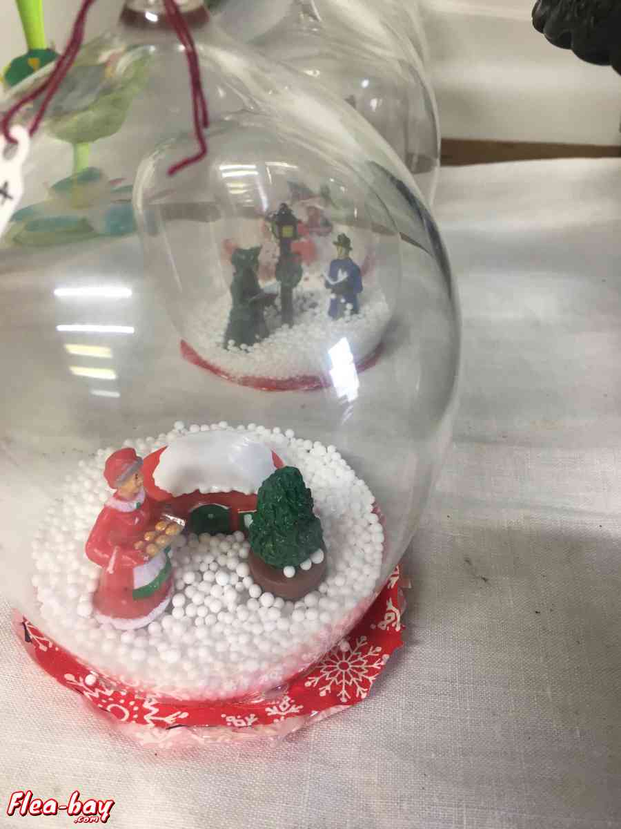 set of 4 snowglobe candle holders - Soddy Daisy, Tennessee - FleaMarketBay