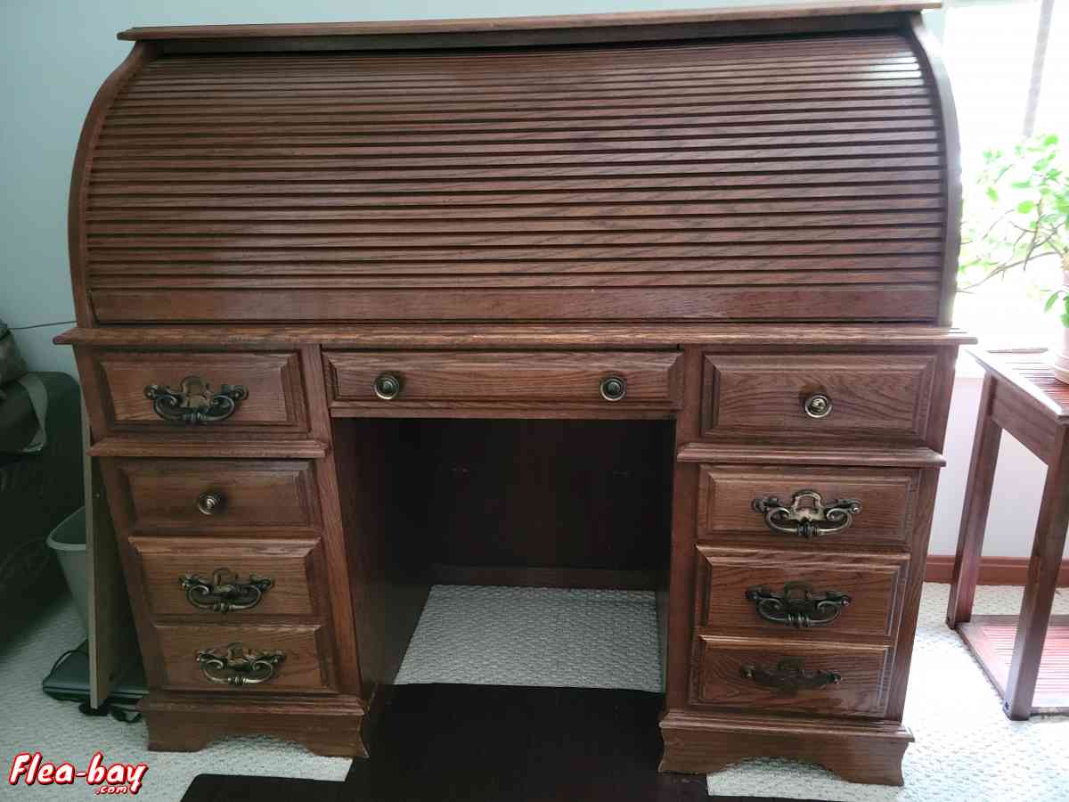 roll top desk - Brunswick, Ohio