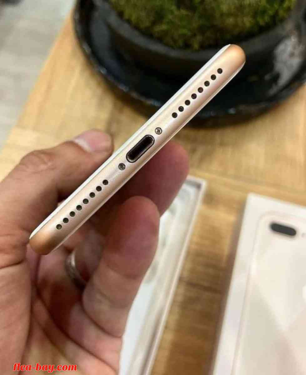 Apple IPhone 8plus - Bloomington, Texas - FleaMarketBay