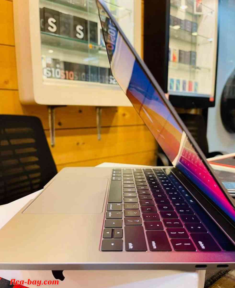 MacBook pro - Bloomington, Texas - FleaMarketBay