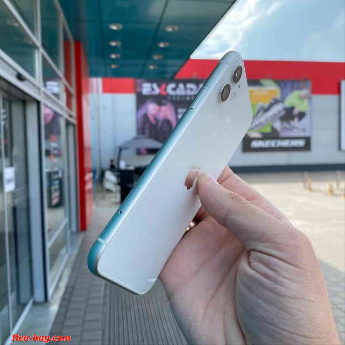 Apple IPhone 11 - Bloomington, Texas - FleaMarketBay