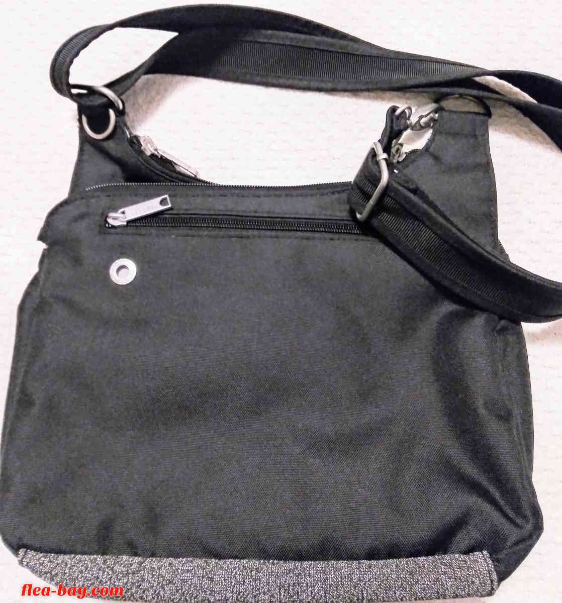 Baggallini Shoulder Bag NWOT - North Adams, Massachusetts - FleaMarketBay
