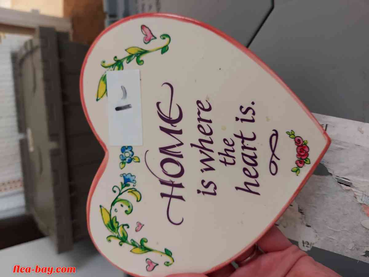 house decor and more - Muncie, Indiana - FleaMarketBay