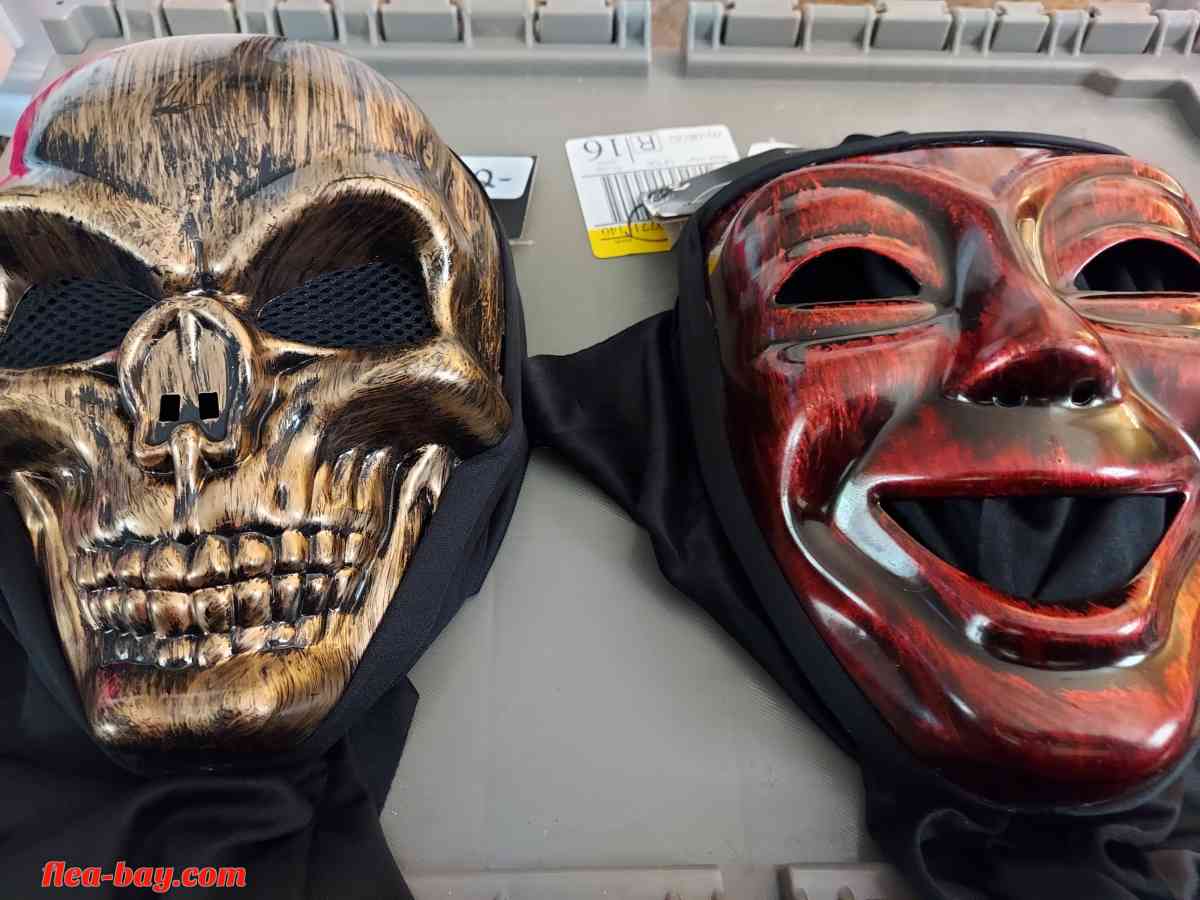 Halloween and more - Muncie, Indiana - FleaMarketBay