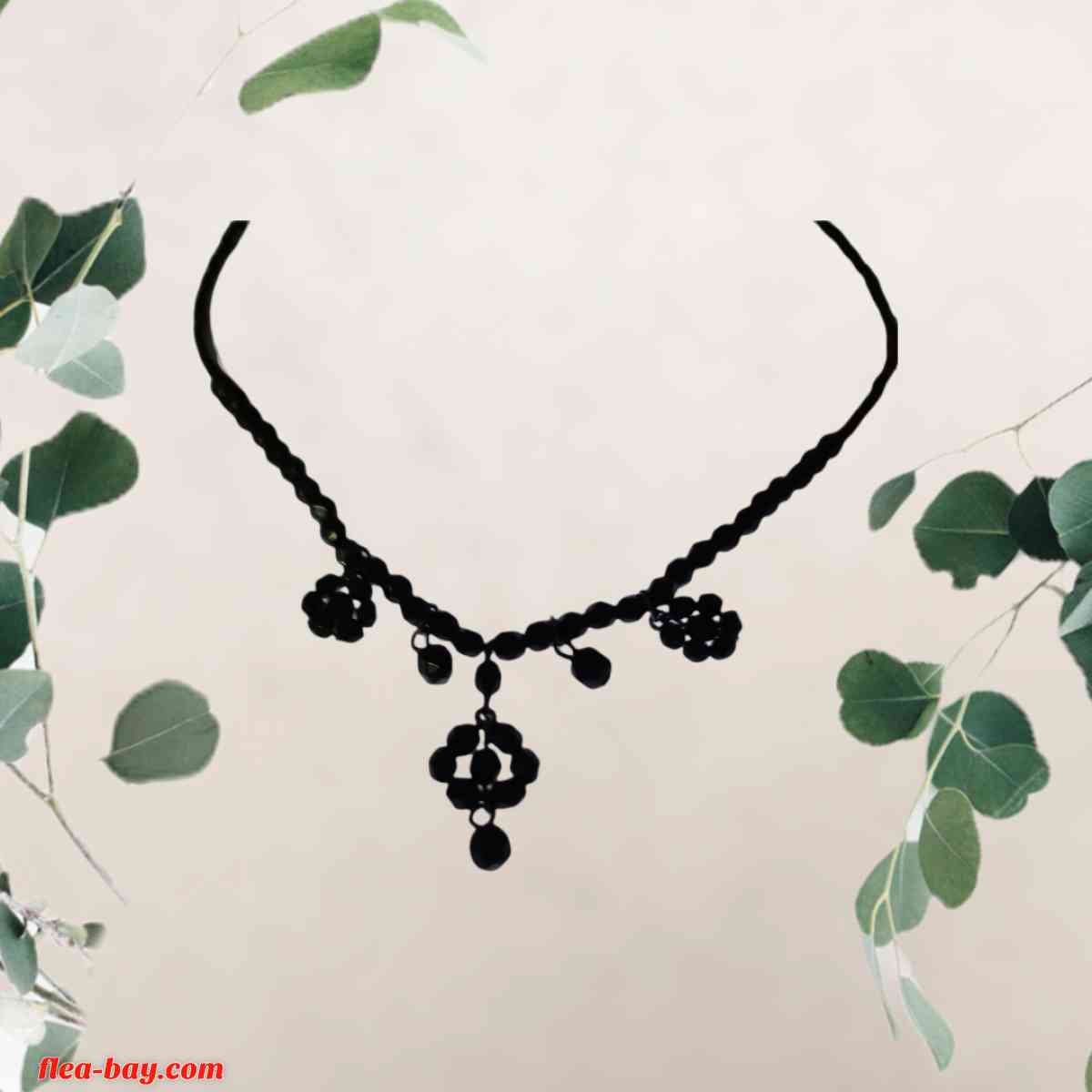 1928 beaded necklace